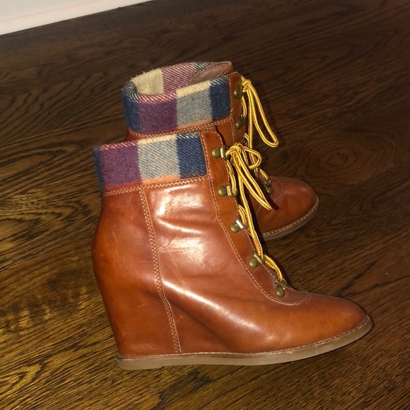 Wedge boot - Picture 2 of 3